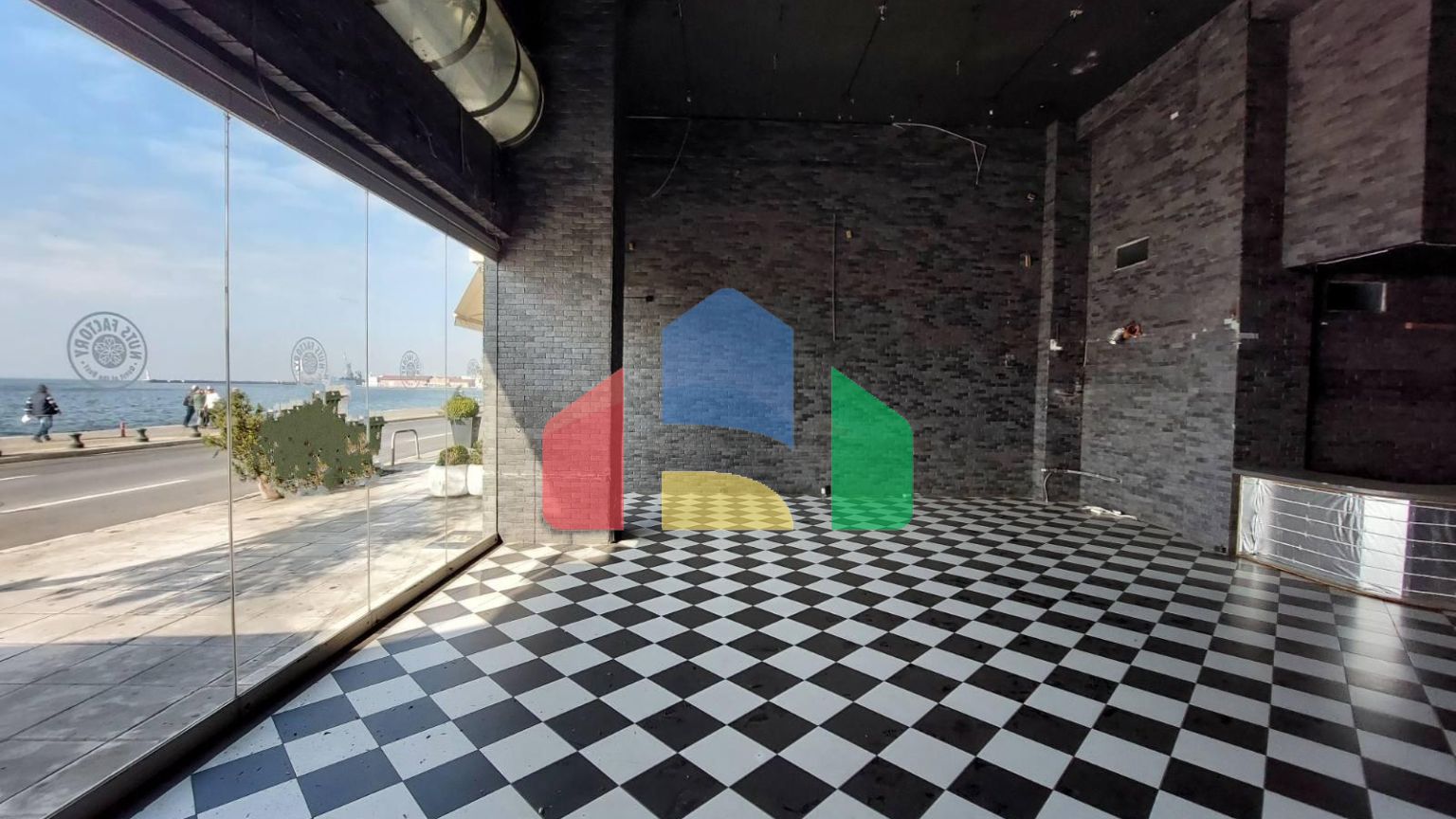 Продаж - Комерційна нерухомість 405 m² в Салоніках