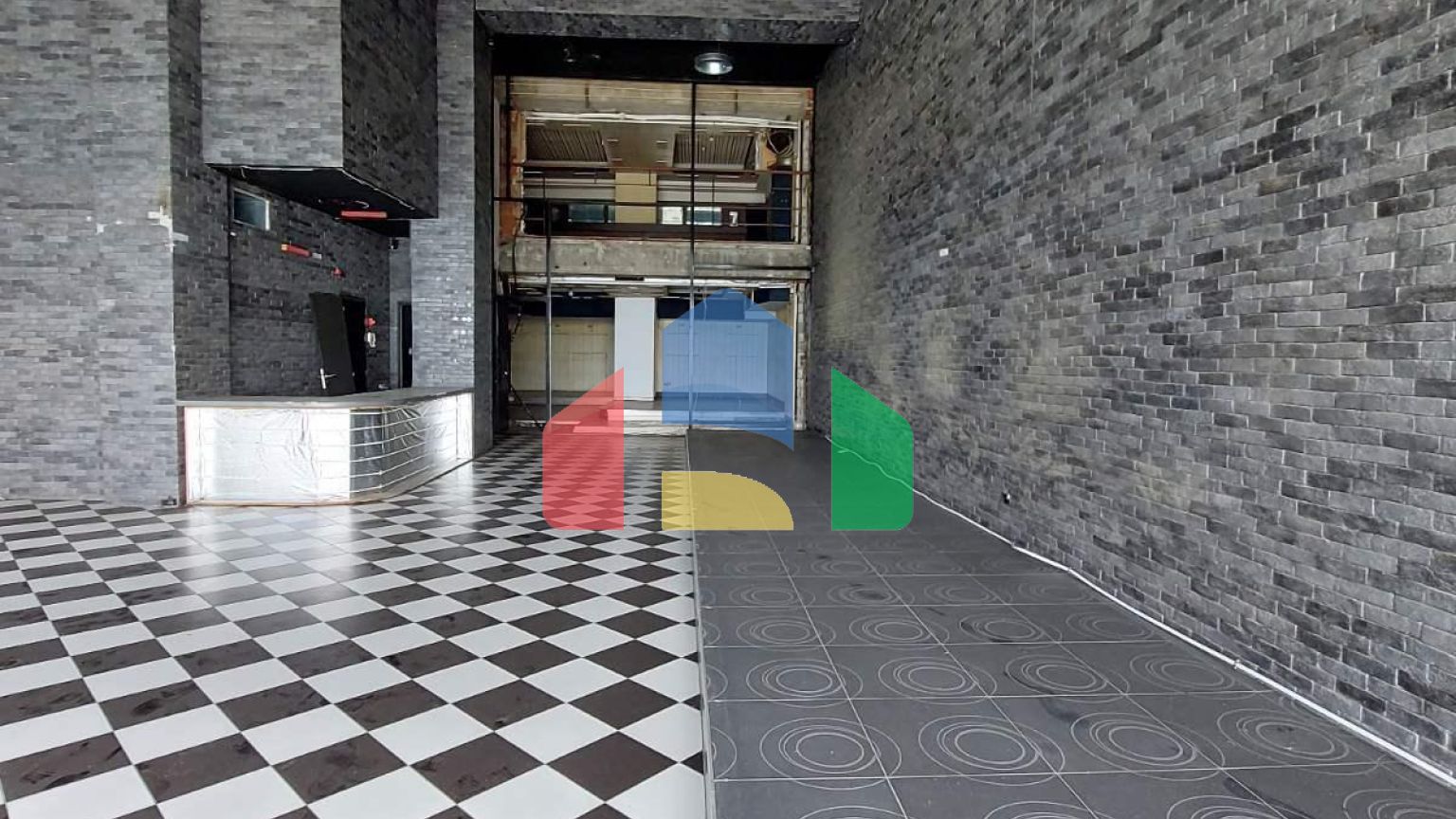 Продаж - Комерційна нерухомість 405 m² в Салоніках