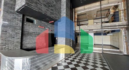 Продаж - Комерційна нерухомість 405 m² в Салоніках