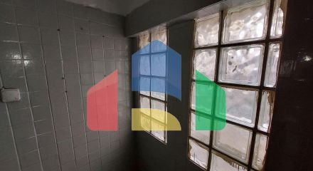 Продаж - Комерційна нерухомість 405 m² в Салоніках