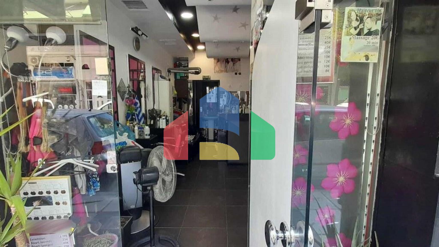 Продаж - Комерційна нерухомість 20 m² в Салоніках