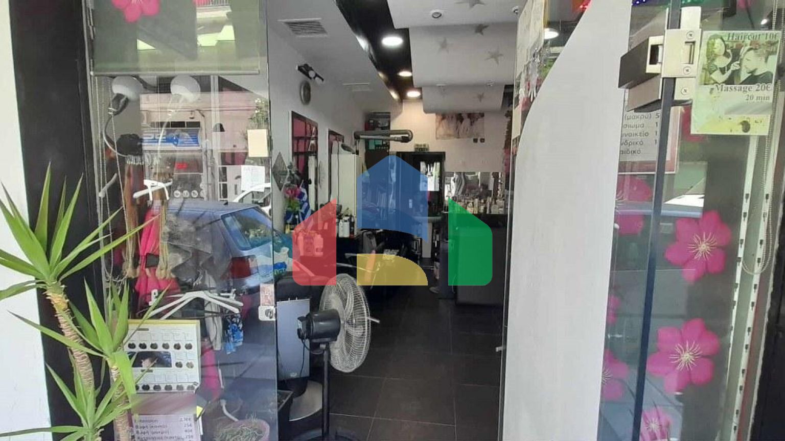 Продаж - Комерційна нерухомість 20 m² в Салоніках