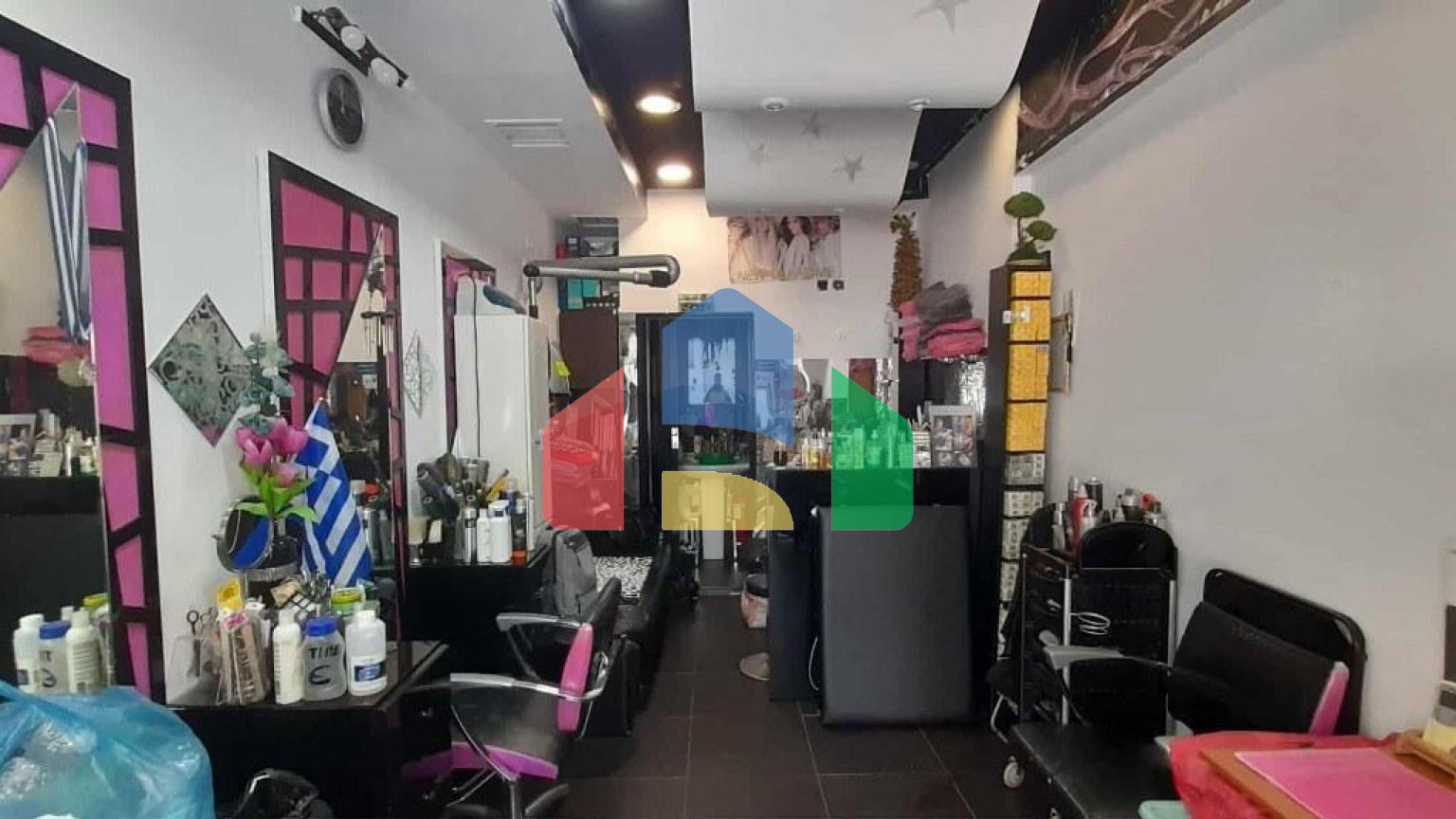 Продаж - Комерційна нерухомість 20 m² в Салоніках