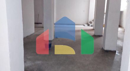 Продаж - Комерційна нерухомість 220 m² в Салоніках