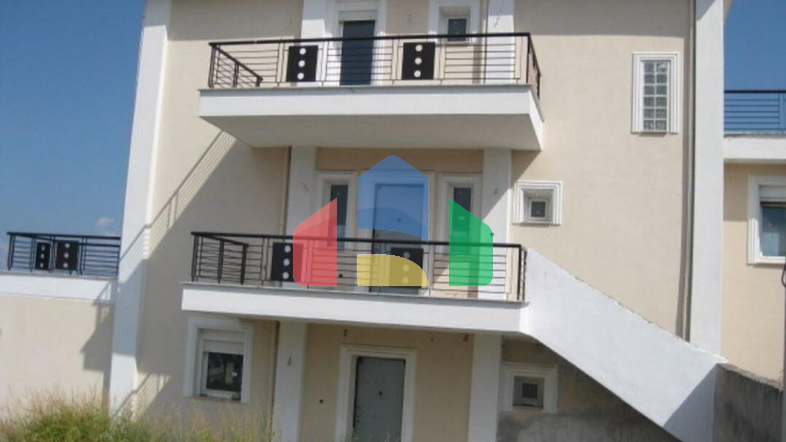 Продажа - Таунхаус 282 m² в Салониках