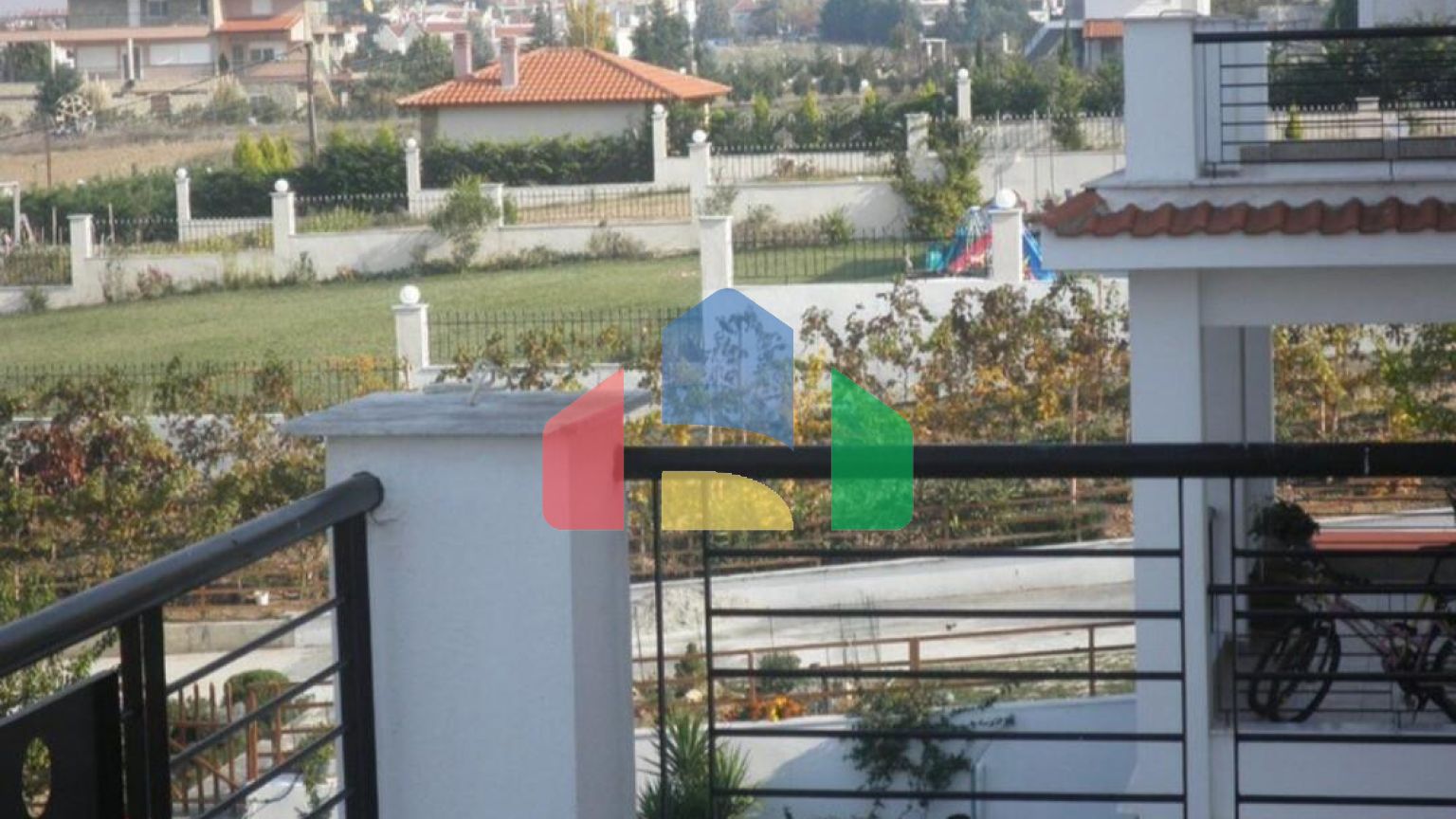 Продажа - Таунхаус 282 m² в Салониках