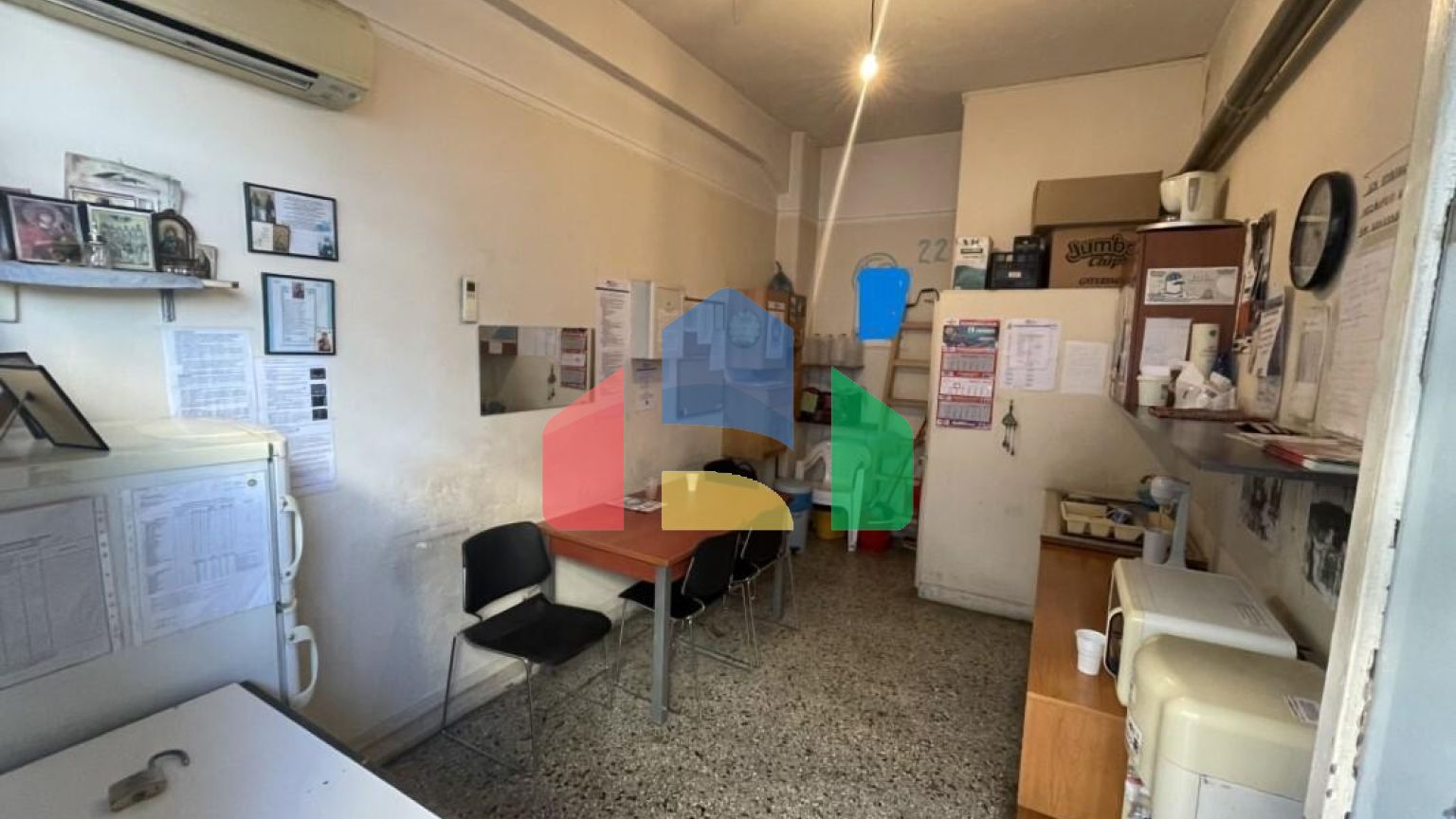 Продаж - Комерційна нерухомість 14 m² в Салоніках