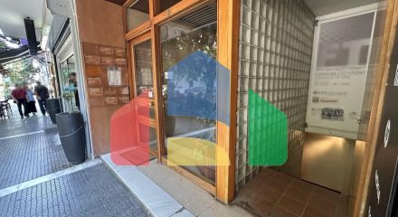 Продаж - Комерційна нерухомість 193 m² в Салоніках