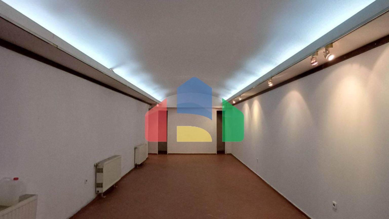 Продаж - Комерційна нерухомість 193 m² в Салоніках