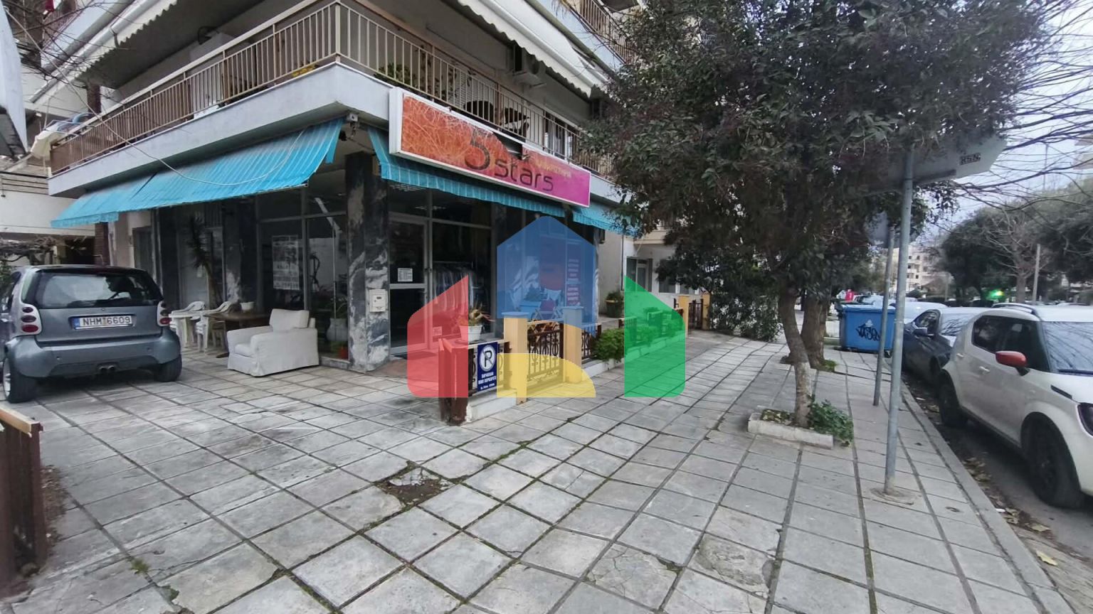 Продаж - Комерційна нерухомість 70 m² в Салоніках