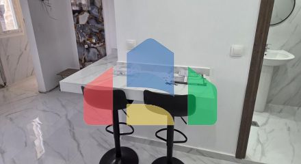 Продажа - Здание 360 m² в Салониках