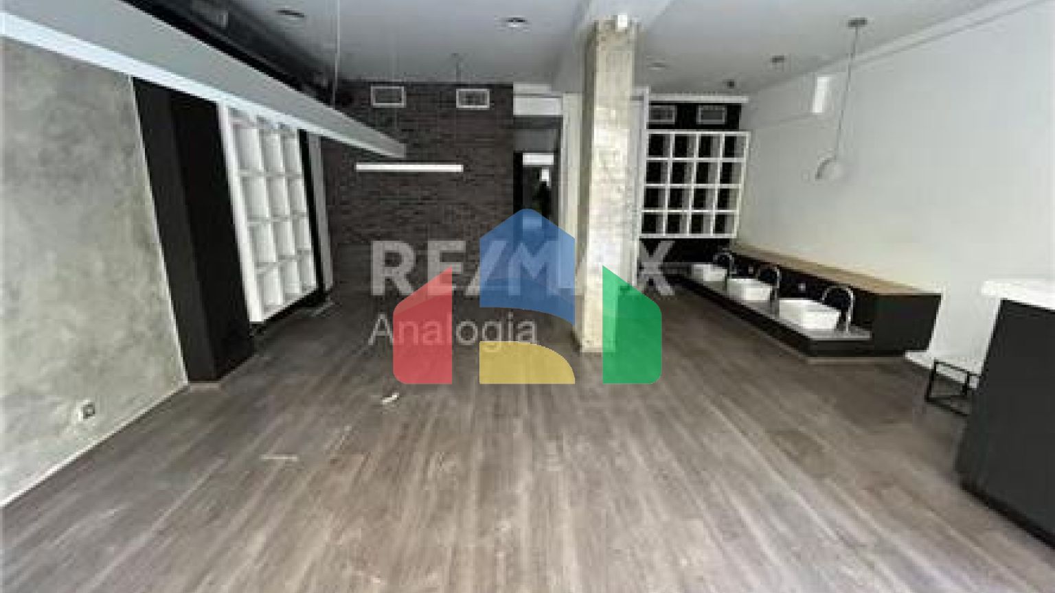 Commercial - Shop Single Tenant - Kalamarias, Thessaloniki - Greece