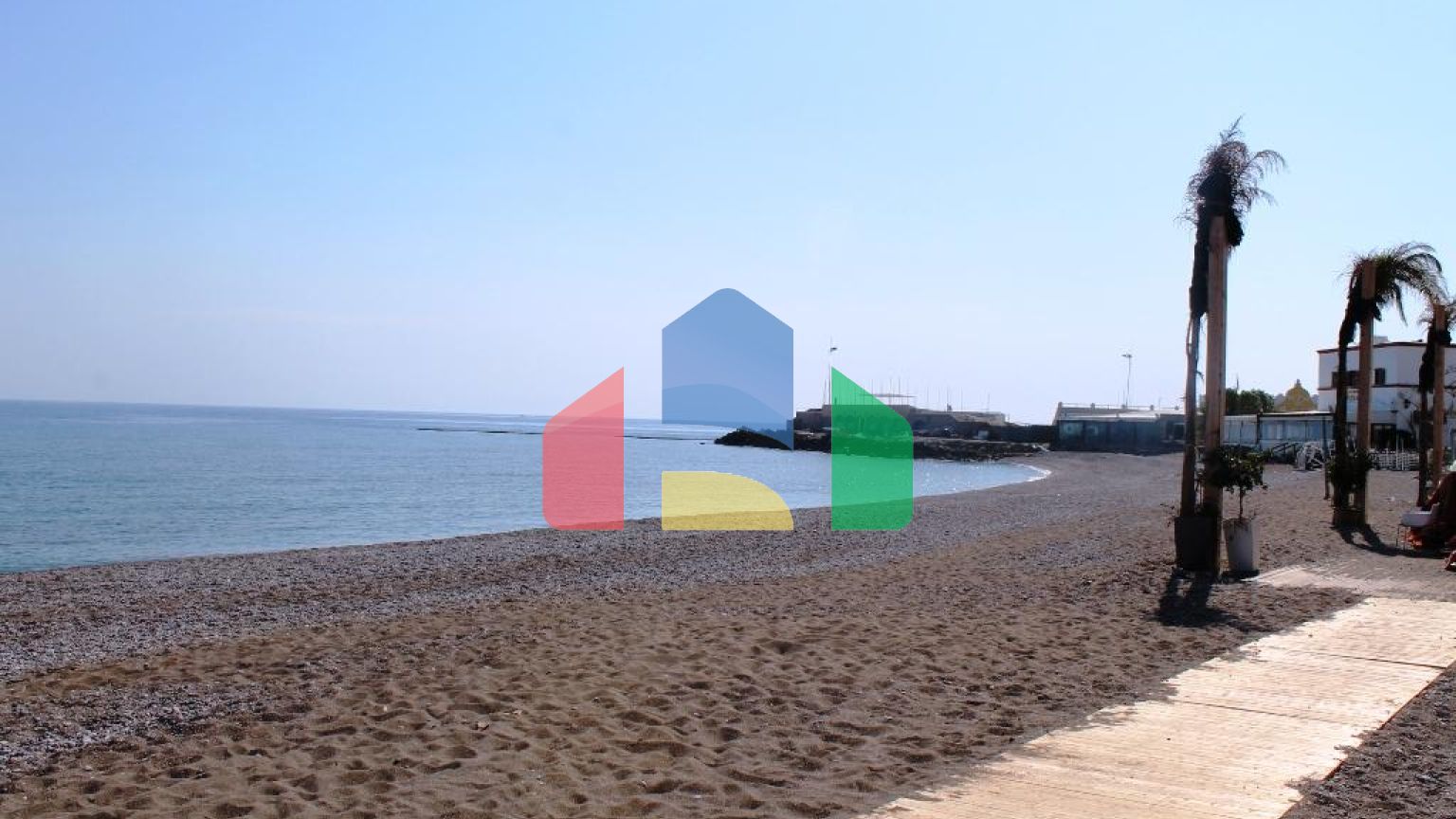 Продаж - Бізнес 885 m² на Родосі