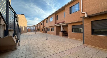Residential - Condo/Apartment - Fuentes de Ebro, Zaragoza, Aragón - SP