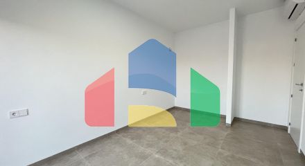 Новая вилла с частным бассейном, готовая к заселению, всего в 500 м от пляжа