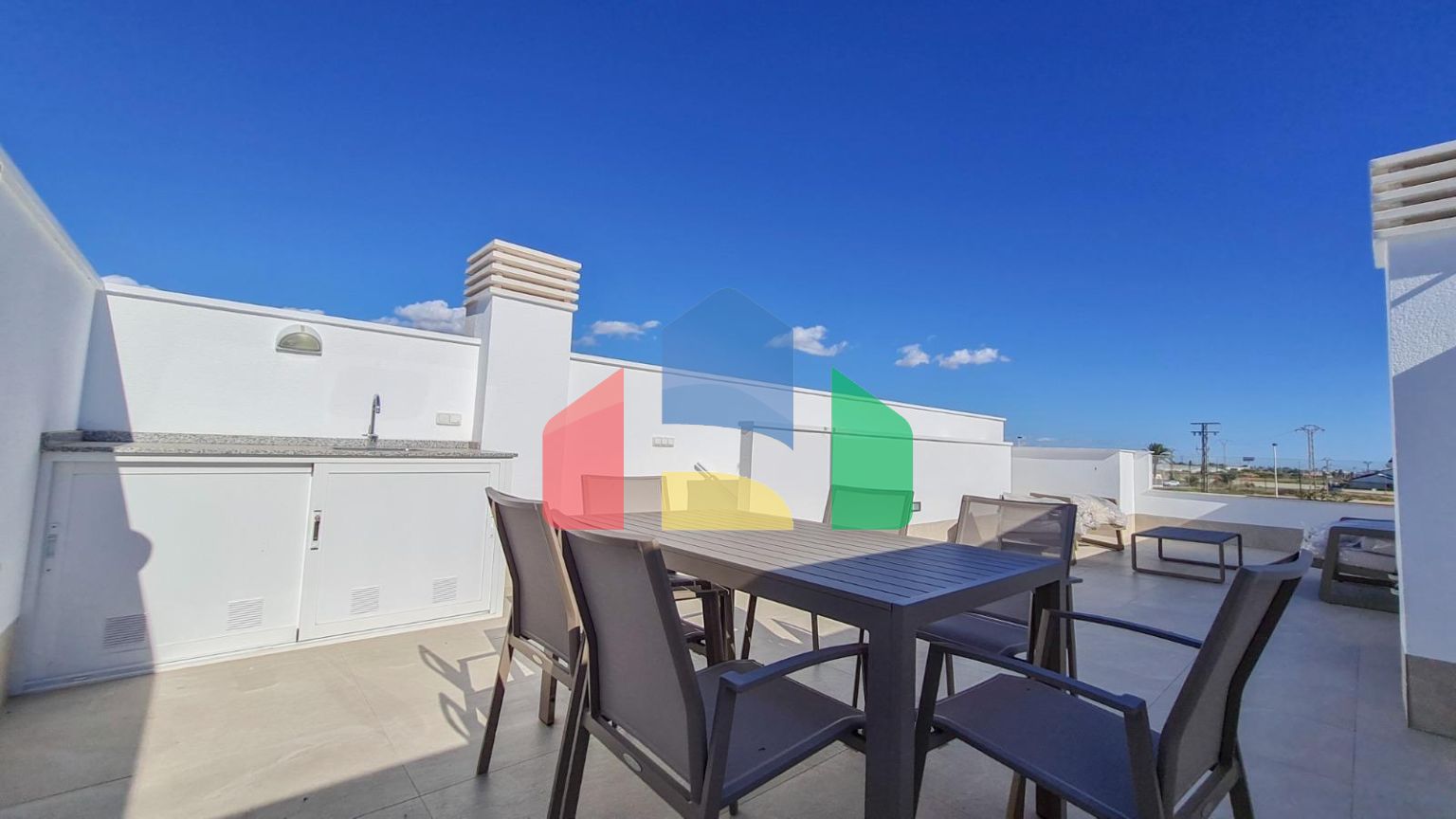 НОВОЕ СТРОИТЕЛЬСТВО ВИЛЛ В САН-ПЕДРО-ДЕЛЬ-ПИНАТАР