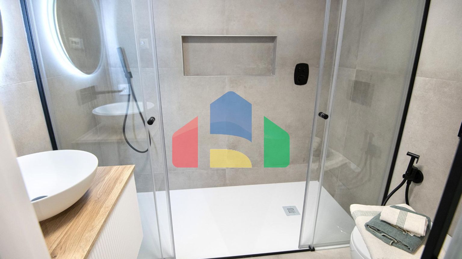 НОВЫЙ ЖИЛОЙ КОМПЛЕКС В САН-ПЕДРО-ДЕЛЬ-ПИНАТАР