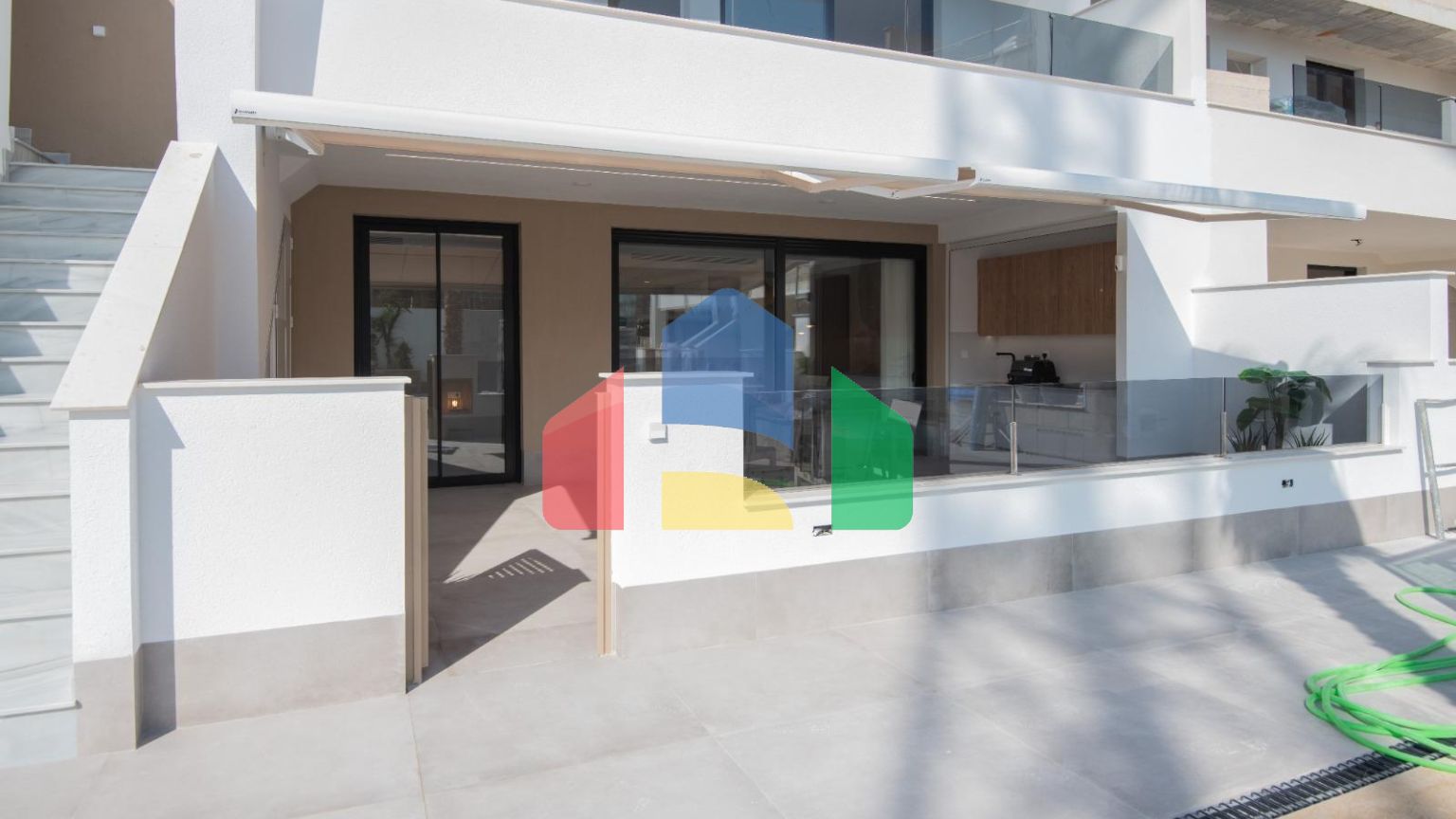 Комплекс бунгал в Сан Педро Дель Пинатар (Мурсия)