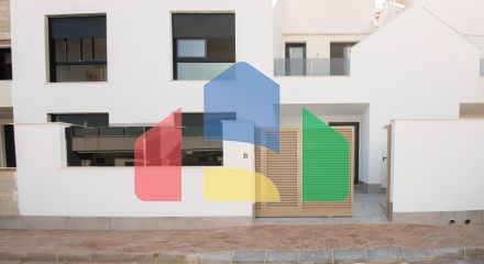 Комплекс бунгал в Сан Педро Дель Пинатар (Мурсия)