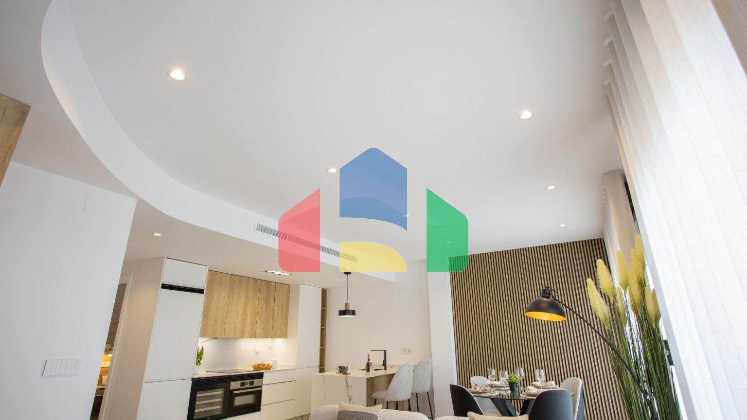 LA LLANA ТОРРЕС РОСКОШНЫЙ ПЛЯЖ С ВСЕМИ УСЛУГАМИ