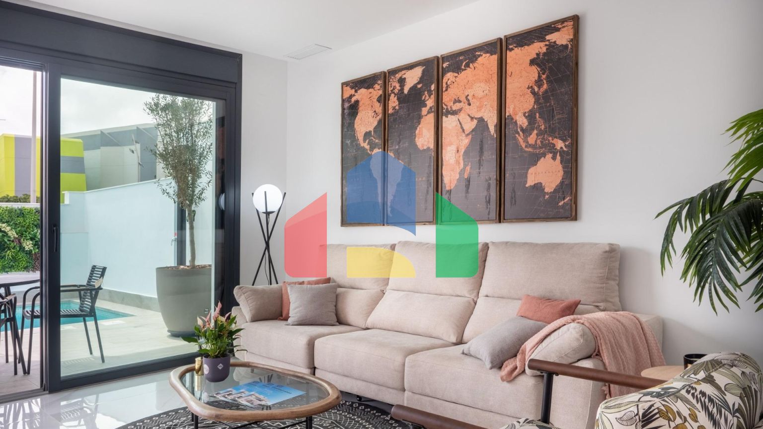 Современные виллы новой постройки на продажу в Сан-Педро-дель-Пинатар