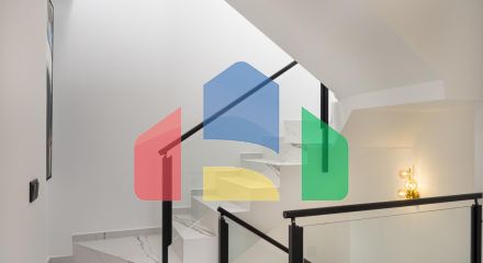 Современные виллы новой постройки на продажу в Сан-Педро-дель-Пинатар