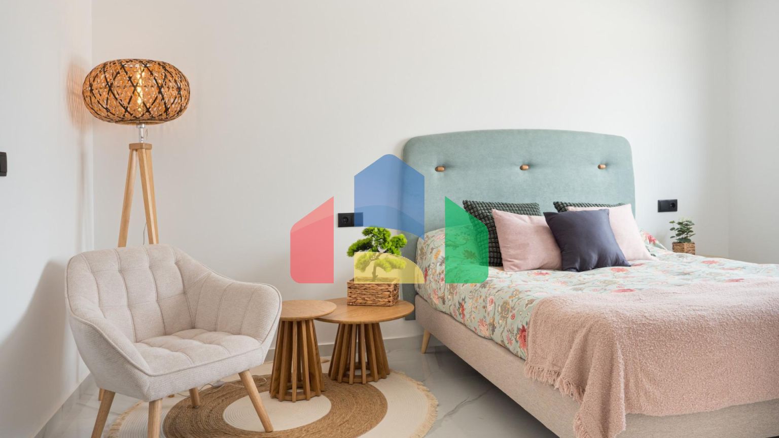 Современные виллы новой постройки на продажу в Сан-Педро-дель-Пинатар