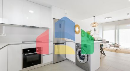 Комплекс из 56 бунгал в Сан Педро дель Пинатар (Мурсия)