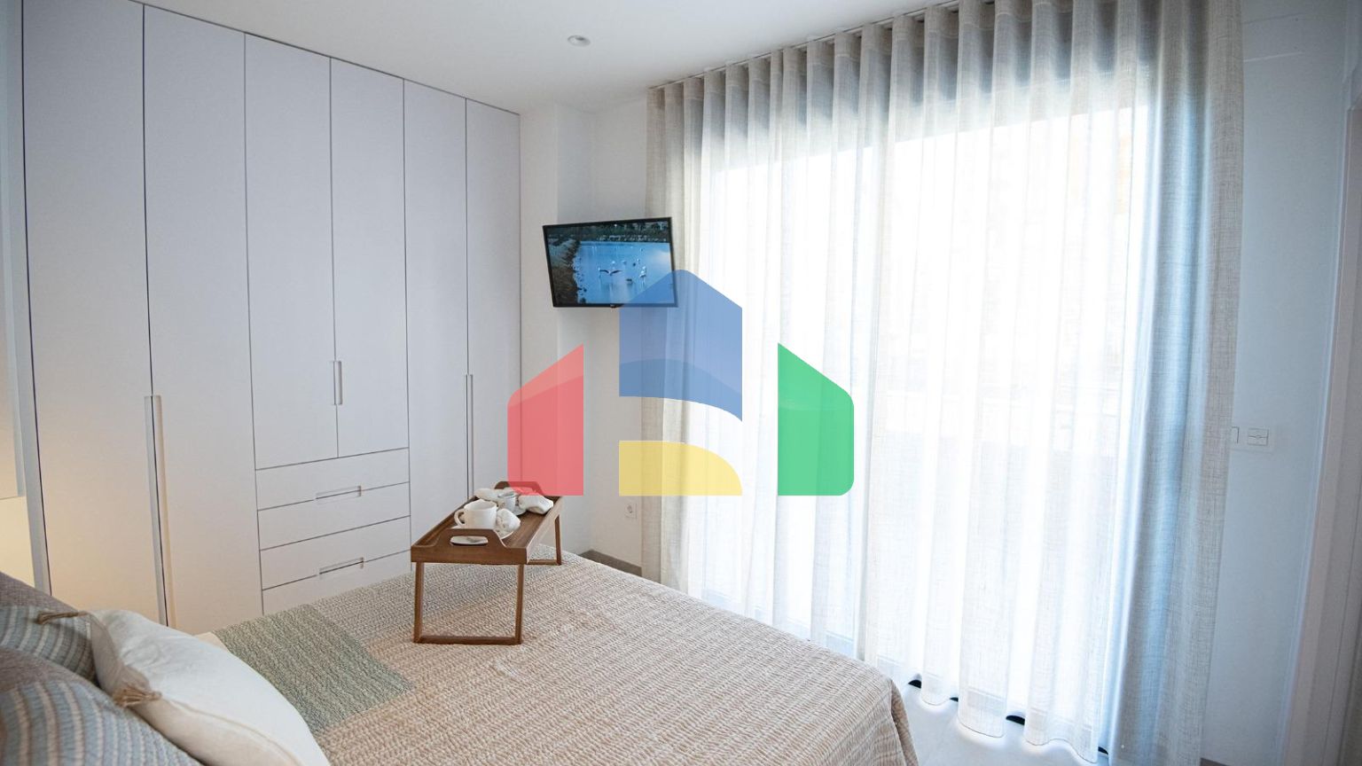 НОВЫЙ ЖИЛОЙ КОМПЛЕКС В САН-ПЕДРО-ДЕЛЬ-ПИНАТАР