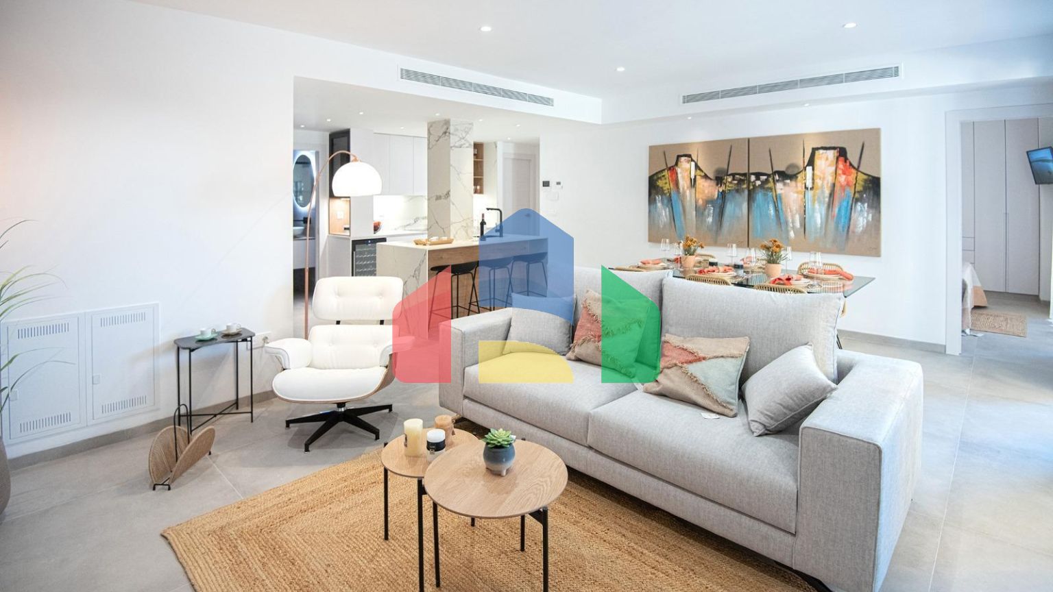 НОВЫЙ ЖИЛОЙ КОМПЛЕКС В САН-ПЕДРО-ДЕЛЬ-ПИНАТАР