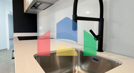 Новая вилла с частным бассейном, готовая к заселению, всего в 500 м от пляжа