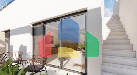 Бунгало новой постройки в Ло Паган: Современная жизнь рядом с пляжем