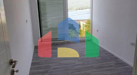 Современные таунхаусы, расположенные в красивом месте – полуострове Луштица. Современные таунхаусы, расположенные в красивом месте – полуострове Луштица.