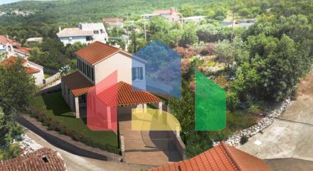 Участок с разрешениями и проектом в Мркови, Луштица