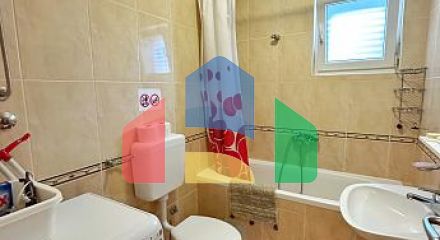 Вилла с бассейном и спа возле Lustica Bay