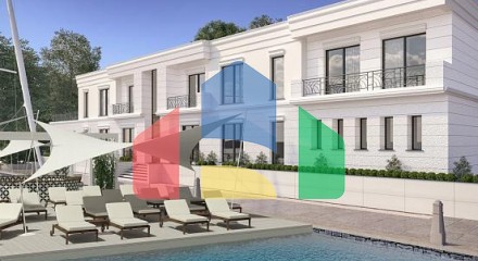 Продается Отель в Крашичи на первой линии от моря
