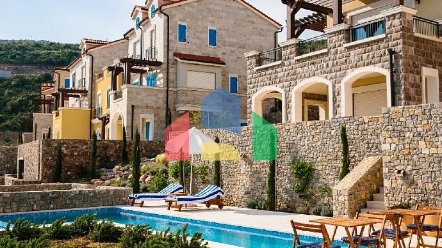 Квартиры класса люкс на полуострове Луштица