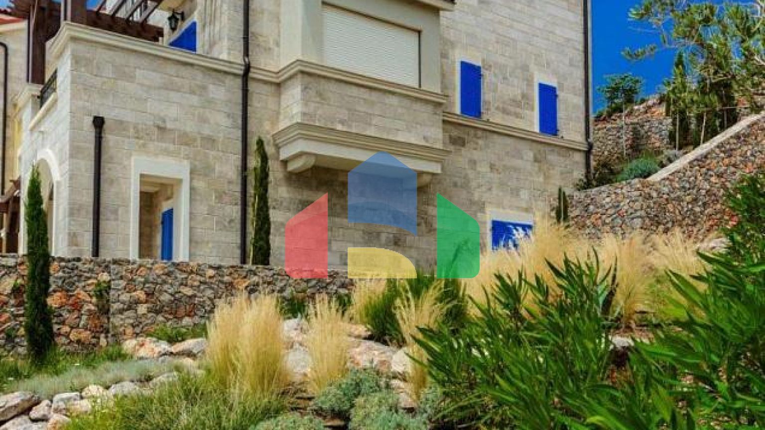 Квартиры класса люкс на полуострове Луштица