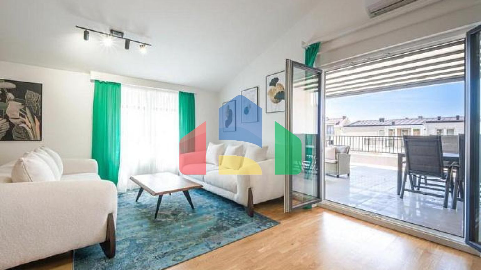 Пентхаус в Донье Ластве