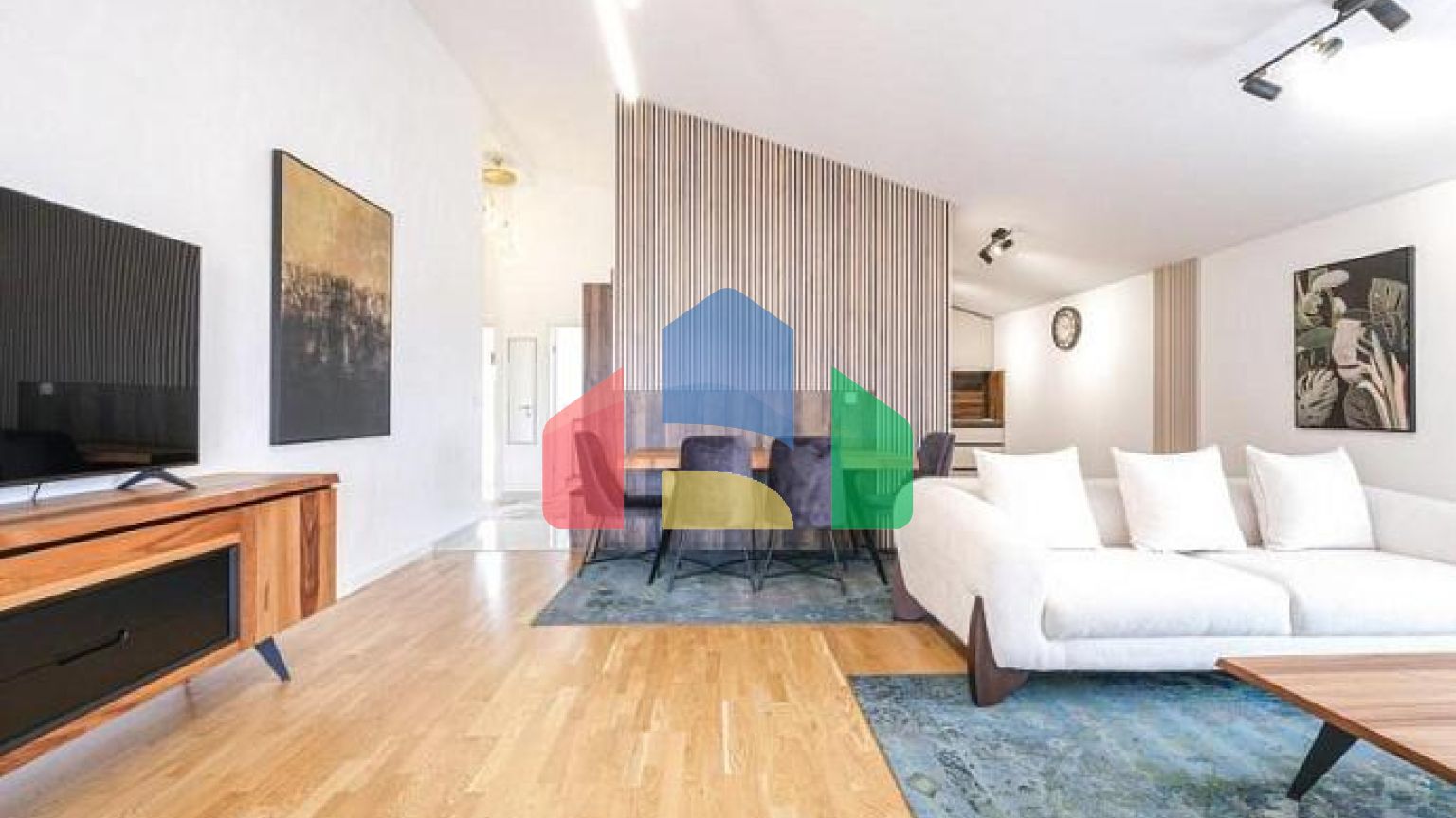 Пентхаус в Донье Ластве