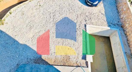 Уютный трёхэтажный дом площадью 194м2 в Добре Воде