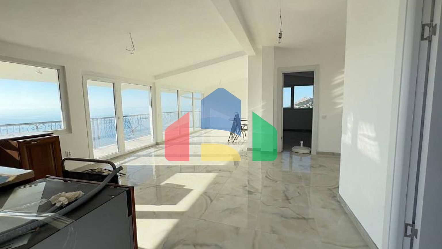 Квартиры с панорамным видом на море в Добре Воде