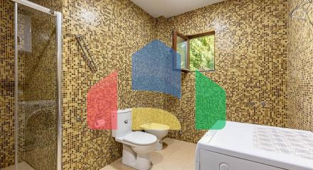 Современная вилла в комплексе с бассейном