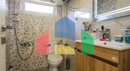 На продажу двухэтажный дом в Добре Воде недалеко от моря На продажу двухэтажный дом в Добре Воде недалеко от моря