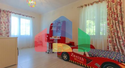 Роскошная вилла с панорамным видом на море в Баре, Зеленый Пояс