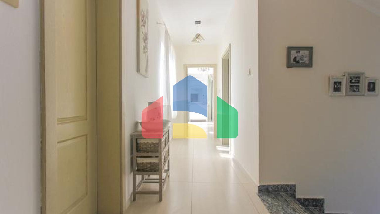 Роскошная вилла с панорамным видом на море в Баре, Зеленый Пояс