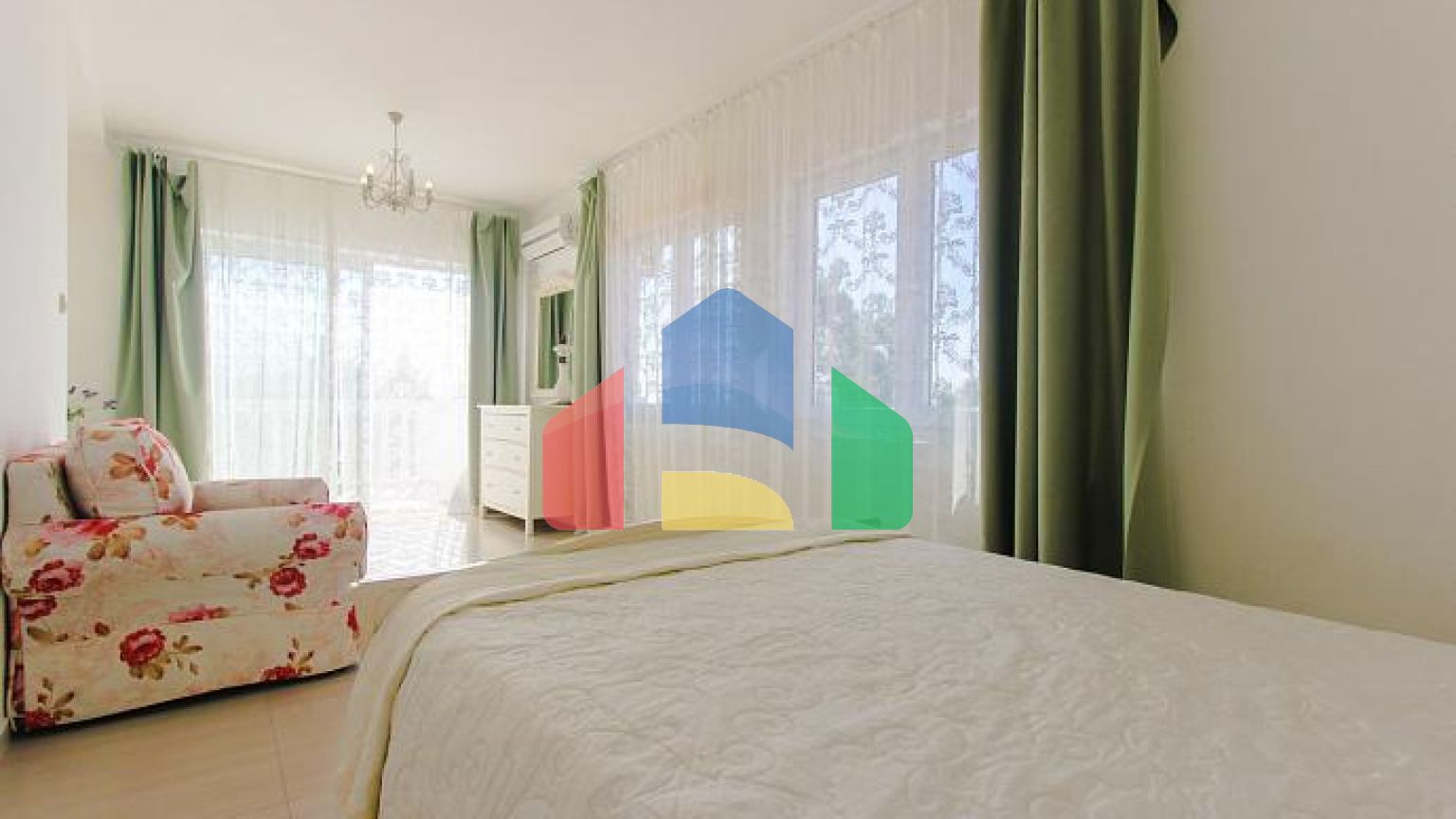 Роскошная вилла с панорамным видом на море в Баре, Зеленый Пояс