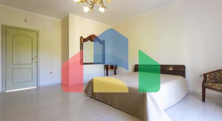 Роскошная вилла с панорамным видом на море в Баре, Зеленый Пояс