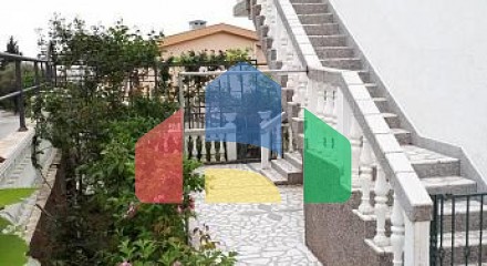 Два дома с участком