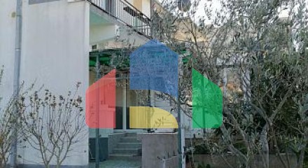 Два дома с участком